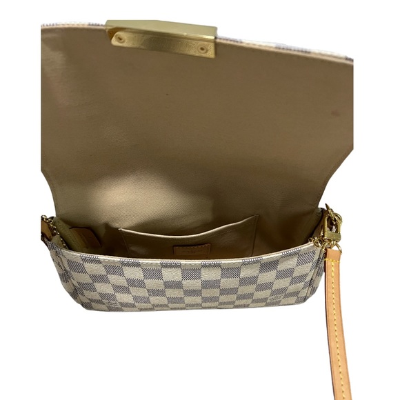 ~ Louis Vuitton Favourite PM Bag~ - Picture 3 of 6